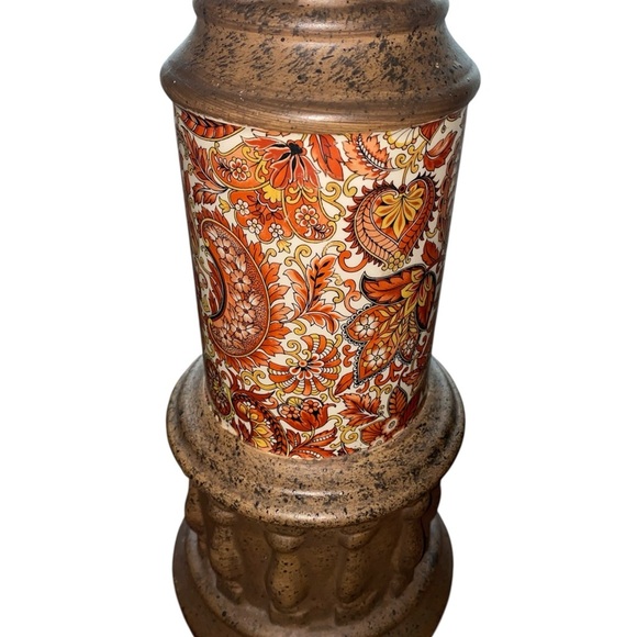 Vintage MCM Distressed Bronze Finish with Ceramic Paisley Electric 29”Table Lamp - Picture 5 of 16